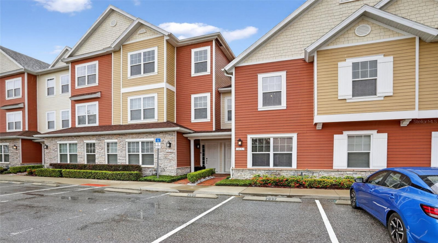 KISSIMMEE, Florida 34747, 4 Bedrooms Bedrooms, ,4 BathroomsBathrooms,Residential,For Sale,SUNRISE SHORES,0,MFRO6342818