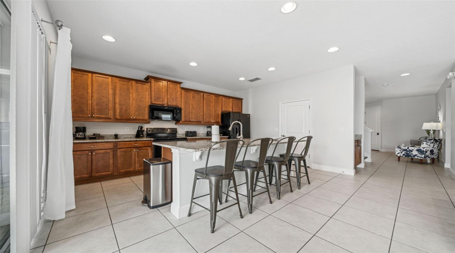KISSIMMEE, Florida 34747, 5 Bedrooms Bedrooms, ,5 BathroomsBathrooms,Residential,For Sale,MARKER,0,MFRO6338714