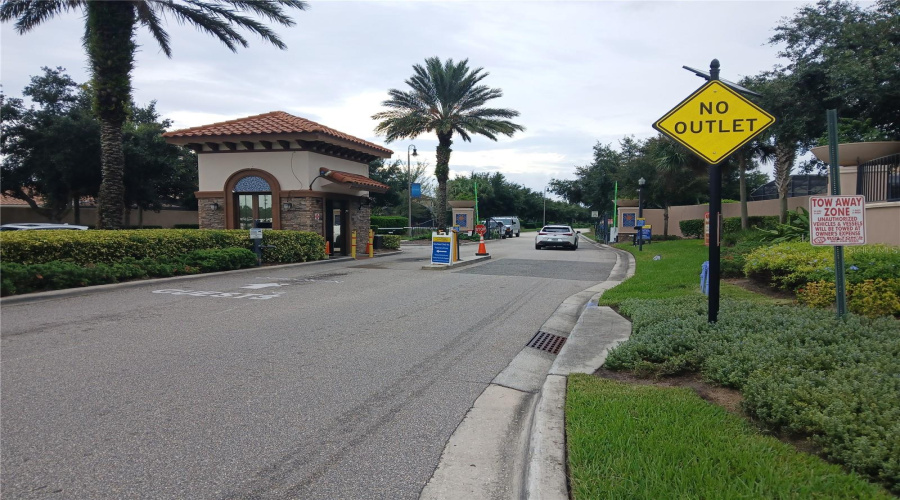 DAVENPORT, Florida 33837, 5 Bedrooms Bedrooms, ,4 BathroomsBathrooms,Residential,For Sale,WILDWOOD,0,MFRTB8426096