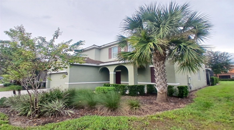 DAVENPORT, Florida 33837, 5 Bedrooms Bedrooms, ,4 BathroomsBathrooms,Residential,For Sale,WILDWOOD,0,MFRTB8426096