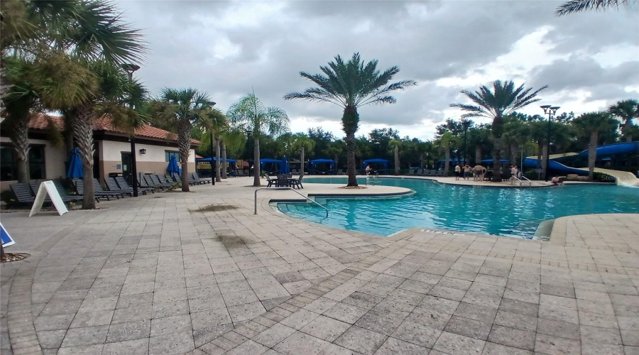 DAVENPORT, Florida 33837, 5 Bedrooms Bedrooms, ,4 BathroomsBathrooms,Residential,For Sale,WILDWOOD,0,MFRTB8426096