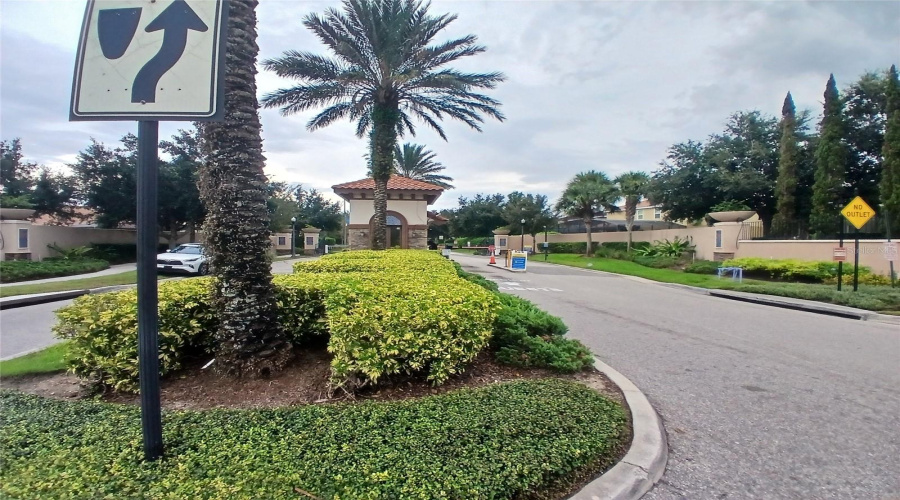 DAVENPORT, Florida 33837, 5 Bedrooms Bedrooms, ,4 BathroomsBathrooms,Residential,For Sale,WILDWOOD,0,MFRTB8426096