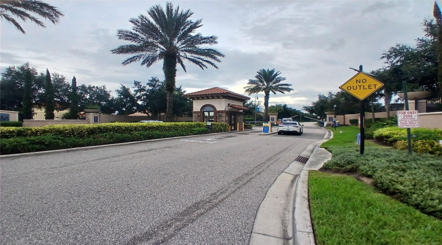 DAVENPORT, Florida 33837, 5 Bedrooms Bedrooms, ,4 BathroomsBathrooms,Residential,For Sale,WILDWOOD,0,MFRTB8426096