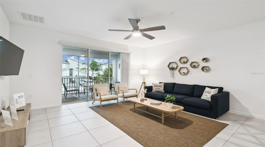DAVENPORT, Florida 33896, 3 Bedrooms Bedrooms, ,2 BathroomsBathrooms,Residential,For Sale,CABOT CLIFFS,0,MFRO6342554