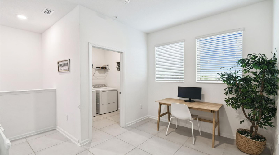 DAVENPORT, Florida 33896, 3 Bedrooms Bedrooms, ,2 BathroomsBathrooms,Residential,For Sale,CABOT CLIFFS,0,MFRO6342554