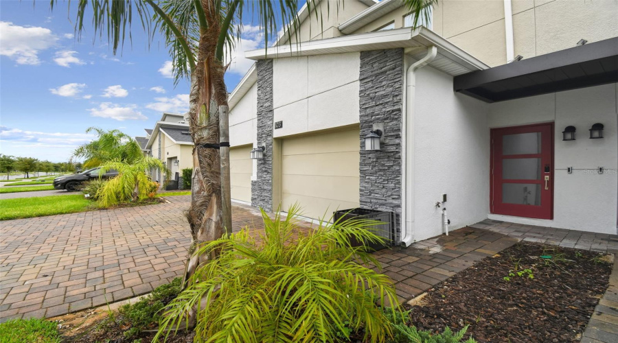 DAVENPORT, Florida 33896, 3 Bedrooms Bedrooms, ,2 BathroomsBathrooms,Residential,For Sale,CABOT CLIFFS,0,MFRO6342554