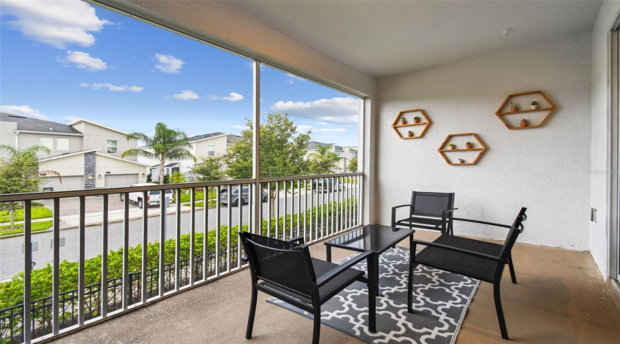 DAVENPORT, Florida 33896, 3 Bedrooms Bedrooms, ,2 BathroomsBathrooms,Residential,For Sale,CABOT CLIFFS,0,MFRO6342554
