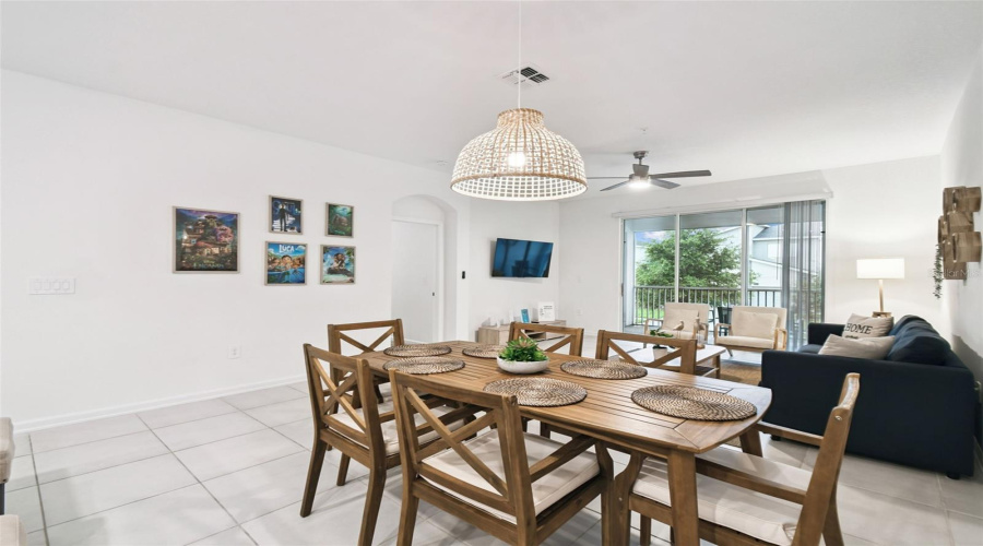 DAVENPORT, Florida 33896, 3 Bedrooms Bedrooms, ,2 BathroomsBathrooms,Residential,For Sale,CABOT CLIFFS,0,MFRO6342554