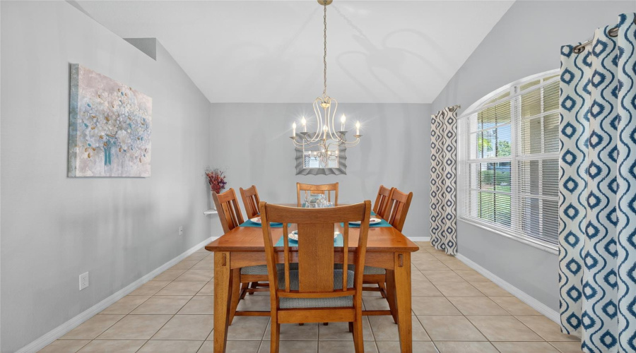 DAVENPORT, Florida 33896, 4 Bedrooms Bedrooms, ,3 BathroomsBathrooms,Residential,For Sale,WINDSOR,0,MFRS5134465