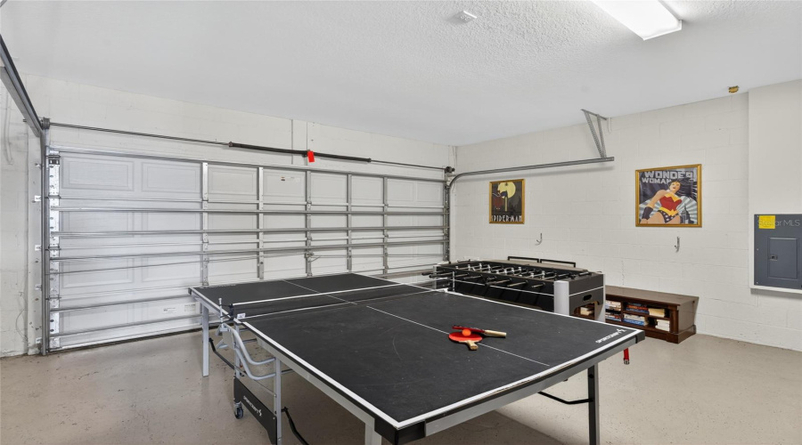 DAVENPORT, Florida 33896, 4 Bedrooms Bedrooms, ,3 BathroomsBathrooms,Residential,For Sale,WINDSOR,0,MFRS5134465