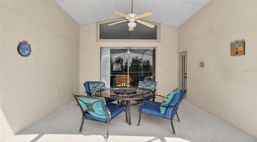 DAVENPORT, Florida 33896, 4 Bedrooms Bedrooms, ,3 BathroomsBathrooms,Residential,For Sale,WINDSOR,0,MFRS5134465