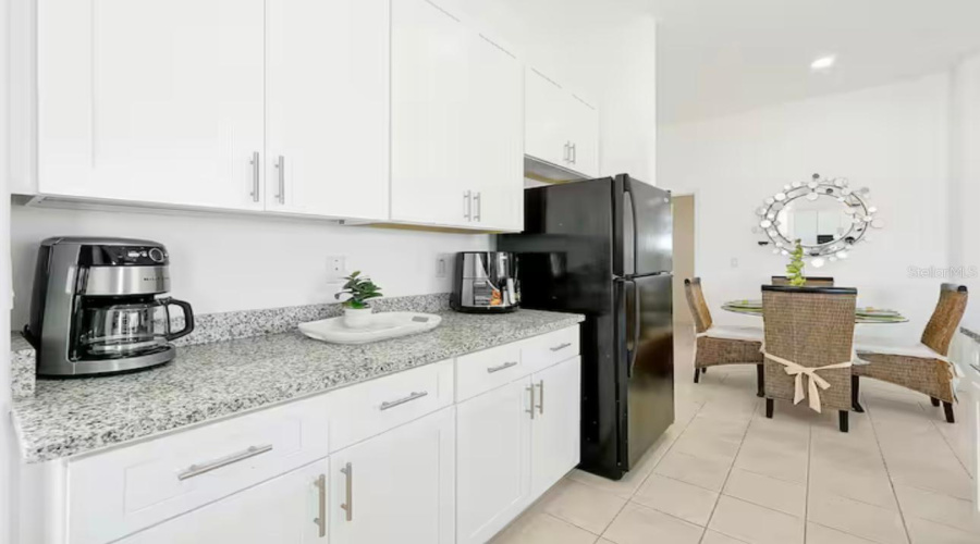 DAVENPORT, Florida 33837, 5 Bedrooms Bedrooms, ,3 BathroomsBathrooms,Residential,For Sale,CADIZ,0,MFRS5130592
