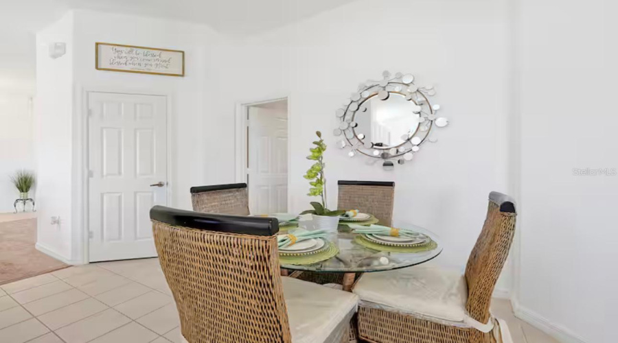 DAVENPORT, Florida 33837, 5 Bedrooms Bedrooms, ,3 BathroomsBathrooms,Residential,For Sale,CADIZ,0,MFRS5130592