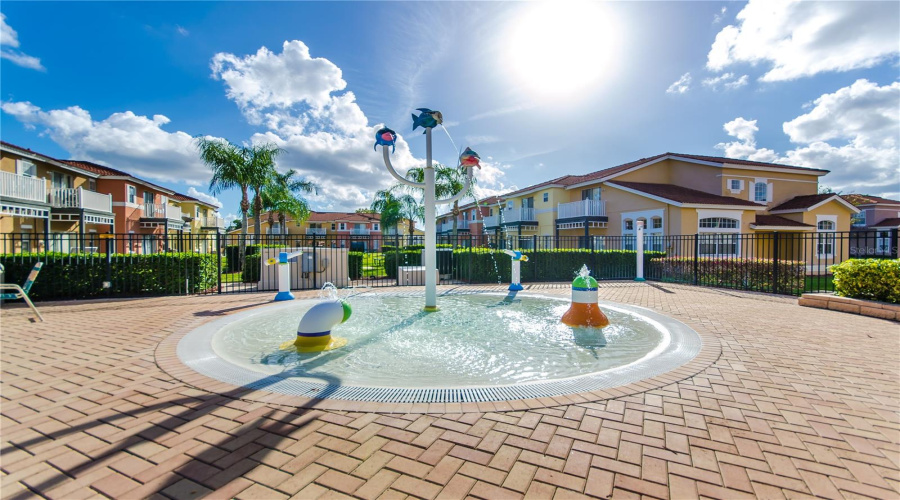 KISSIMMEE, Florida 34746, 3 Bedrooms Bedrooms, ,2 BathroomsBathrooms,Residential,For Sale,PARK TERRACE,0,MFRO6323024