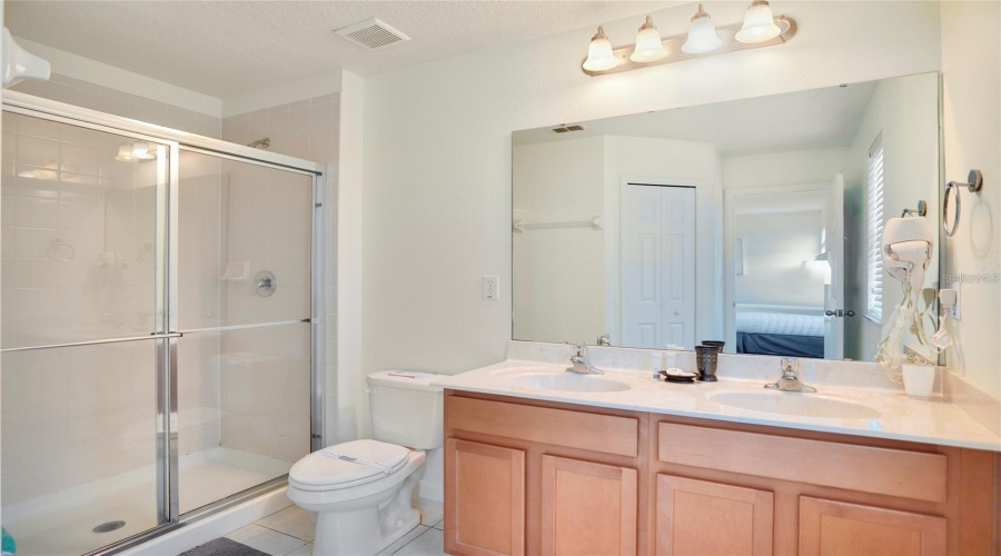 KISSIMMEE, Florida 34746, 4 Bedrooms Bedrooms, ,3 BathroomsBathrooms,Residential,For Sale,LAS FUENTES,0,MFRO6343193