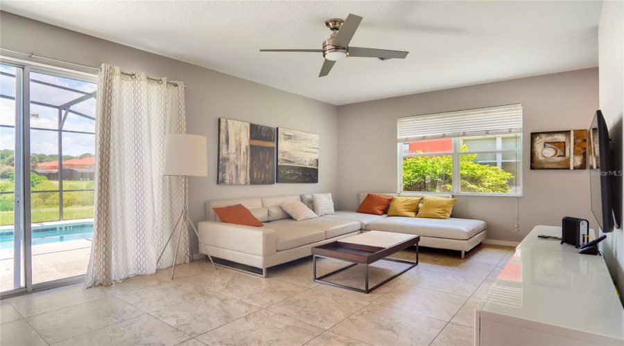 KISSIMMEE, Florida 34746, 4 Bedrooms Bedrooms, ,3 BathroomsBathrooms,Residential,For Sale,LAS FUENTES,0,MFRO6343193