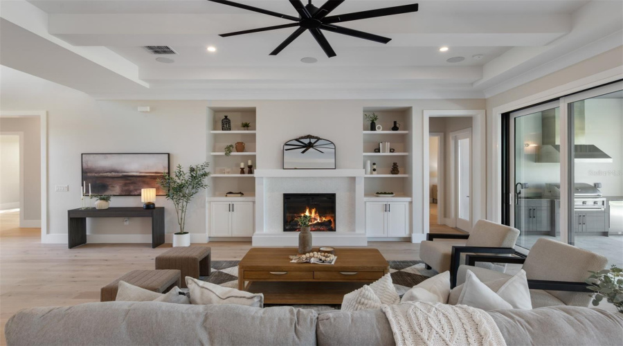 ORLANDO, Florida 32836, 5 Bedrooms Bedrooms, ,4 BathroomsBathrooms,Residential,For Sale,SHEEN SOUND,0,MFRO6343123