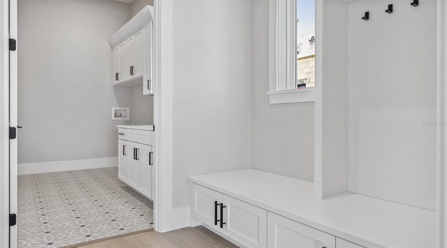 ORLANDO, Florida 32836, 5 Bedrooms Bedrooms, ,4 BathroomsBathrooms,Residential,For Sale,SHEEN SOUND,0,MFRO6343123