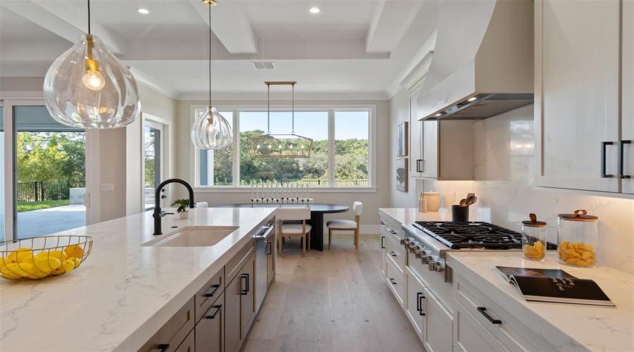 ORLANDO, Florida 32836, 5 Bedrooms Bedrooms, ,4 BathroomsBathrooms,Residential,For Sale,SHEEN SOUND,0,MFRO6343123