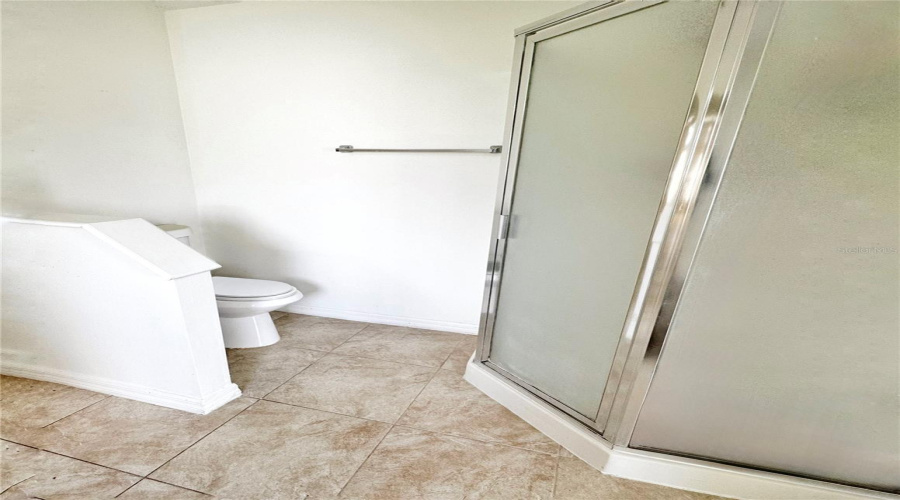 KISSIMMEE, Florida 34746, 3 Bedrooms Bedrooms, ,2 BathroomsBathrooms,Residential,For Sale,AUGUSTA,0,MFRO6343339