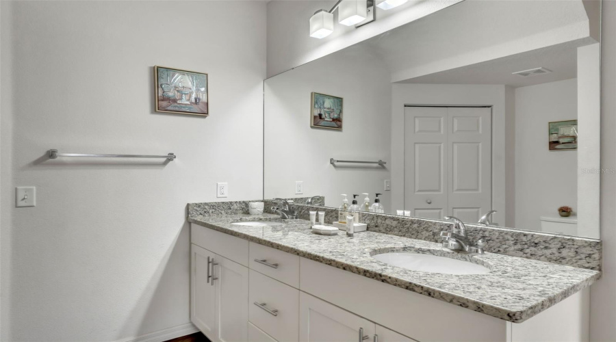 KISSIMMEE, Florida 34747, 3 Bedrooms Bedrooms, ,2 BathroomsBathrooms,Residential,For Sale,GOLD,0,MFRO6342912