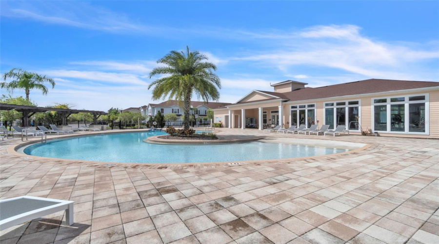 KISSIMMEE, Florida 34747, 3 Bedrooms Bedrooms, ,2 BathroomsBathrooms,Residential,For Sale,GOLD,0,MFRO6342912