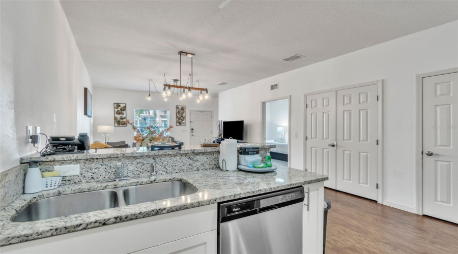KISSIMMEE, Florida 34747, 3 Bedrooms Bedrooms, ,2 BathroomsBathrooms,Residential,For Sale,GOLD,0,MFRO6342912