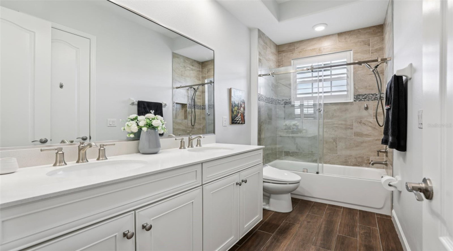 DAVENPORT, Florida 33837, 4 Bedrooms Bedrooms, ,3 BathroomsBathrooms,Residential,For Sale,LANCASTER RIDGE,0,MFRO6343388