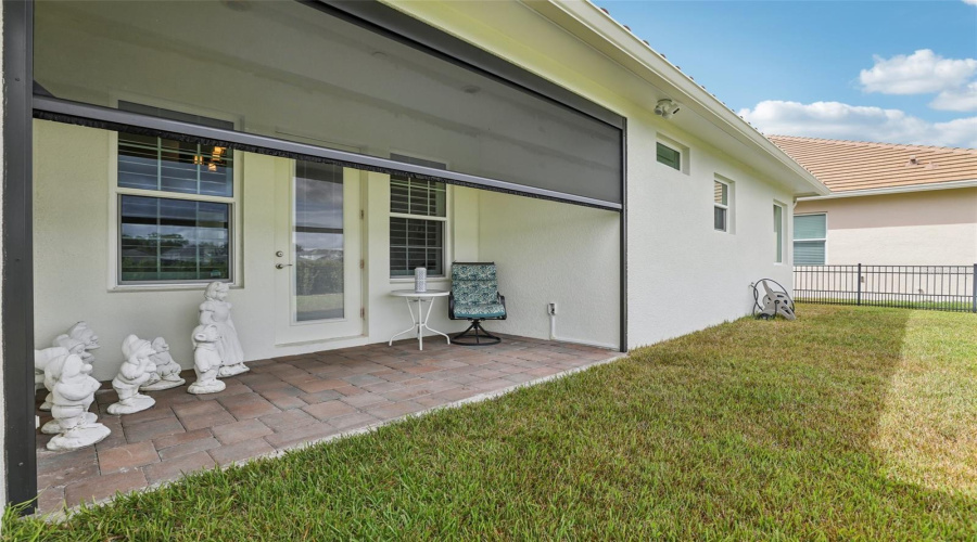 DAVENPORT, Florida 33837, 4 Bedrooms Bedrooms, ,3 BathroomsBathrooms,Residential,For Sale,LANCASTER RIDGE,0,MFRO6343388