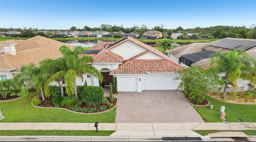 DAVENPORT, Florida 33837, 4 Bedrooms Bedrooms, ,3 BathroomsBathrooms,Residential,For Sale,LANCASTER RIDGE,0,MFRO6343388