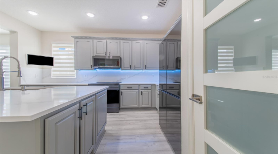 CELEBRATION, Florida 34747, 4 Bedrooms Bedrooms, ,3 BathroomsBathrooms,Residential,For Sale,TAPESTRY,0,MFRTB8426107