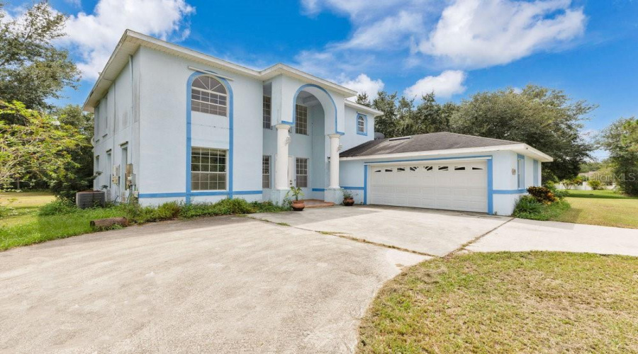 KISSIMMEE, Florida 34746, 2 Bedrooms Bedrooms, ,2 BathroomsBathrooms,Residential,For Sale,SANTA BARBARA,0,MFRO6343446
