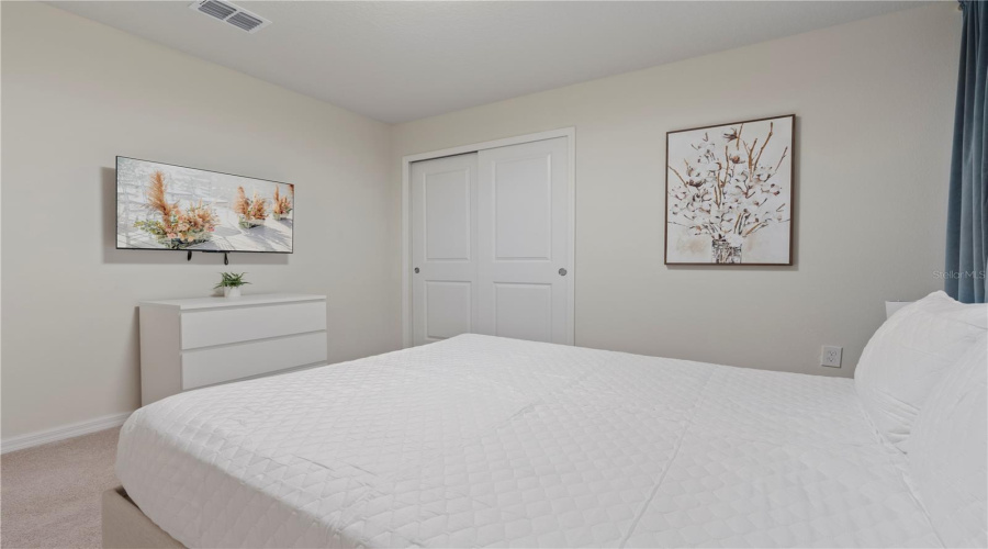 DAVENPORT, Florida 33897, 10 Bedrooms Bedrooms, ,8 BathroomsBathrooms,Residential,For Sale,LANA AVENUE,0,MFRO6290305