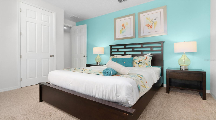 KISSIMMEE, Florida 34747, 6 Bedrooms Bedrooms, ,5 BathroomsBathrooms,Residential,For Sale,FLAMINGO KEY,0,MFRS5134521