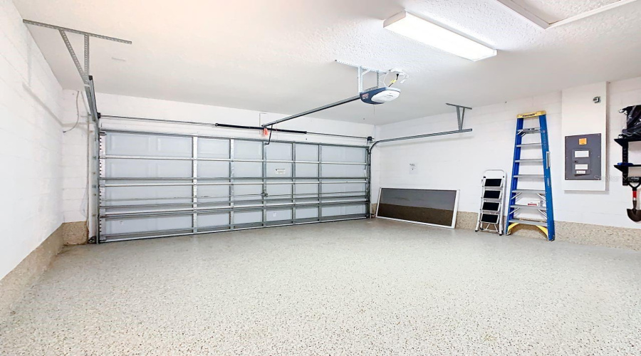 DAVENPORT, Florida 33897, 4 Bedrooms Bedrooms, ,3 BathroomsBathrooms,Residential,For Sale,LANCASTER,0,MFRO6343453