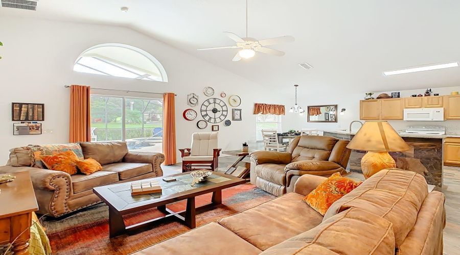 DAVENPORT, Florida 33897, 4 Bedrooms Bedrooms, ,3 BathroomsBathrooms,Residential,For Sale,LANCASTER,0,MFRO6343453