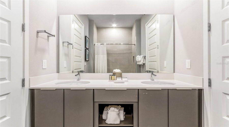 REUNION, Florida 34747, 3 Bedrooms Bedrooms, ,2 BathroomsBathrooms,Residential,For Sale,SANDY RIDGE,0,MFRO6280145