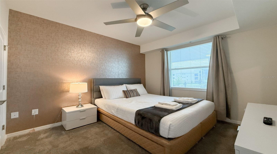 KISSIMMEE, Florida 34746, 2 Bedrooms Bedrooms, ,2 BathroomsBathrooms,Residential,For Sale,PARADOX,0,MFRO6295113