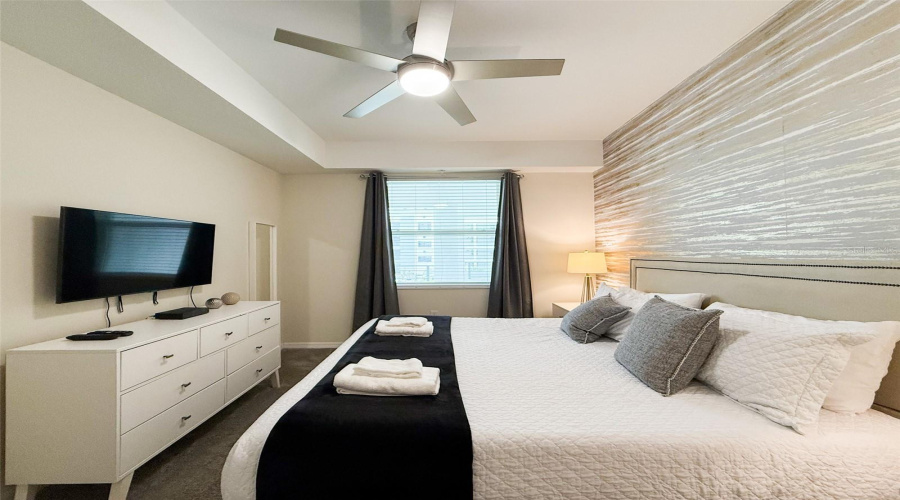 KISSIMMEE, Florida 34746, 2 Bedrooms Bedrooms, ,2 BathroomsBathrooms,Residential,For Sale,PARADOX,0,MFRO6295113
