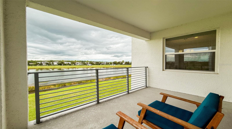 KISSIMMEE, Florida 34746, 2 Bedrooms Bedrooms, ,2 BathroomsBathrooms,Residential,For Sale,PARADOX,0,MFRO6295113