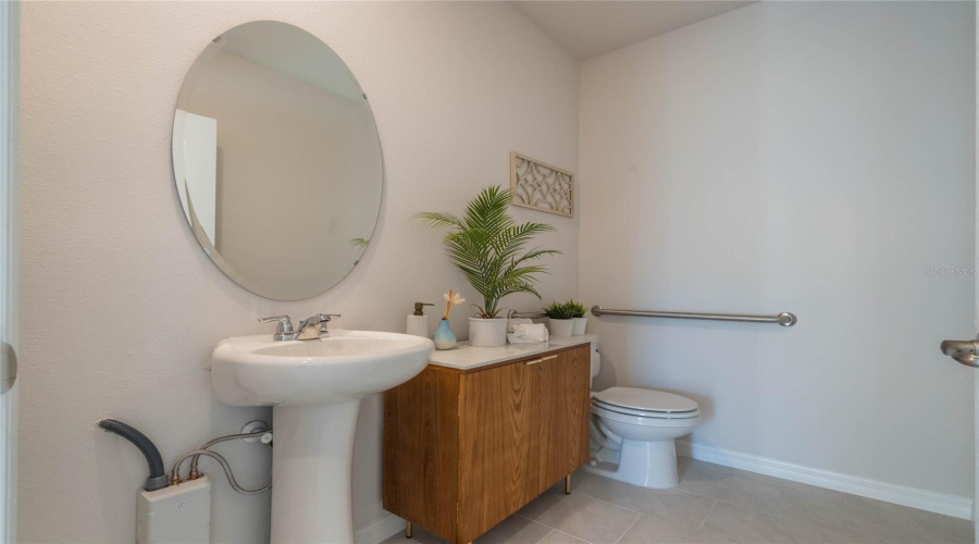 DAVENPORT, Florida 33837, 4 Bedrooms Bedrooms, ,2 BathroomsBathrooms,Residential,For Sale,POINT SUR,0,MFRO6343874