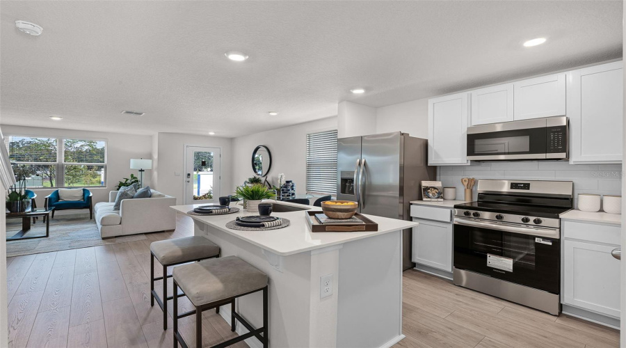KISSIMMEE, Florida 34746, 3 Bedrooms Bedrooms, ,2 BathroomsBathrooms,Residential,For Sale,HAZEL,0,MFRO6343853