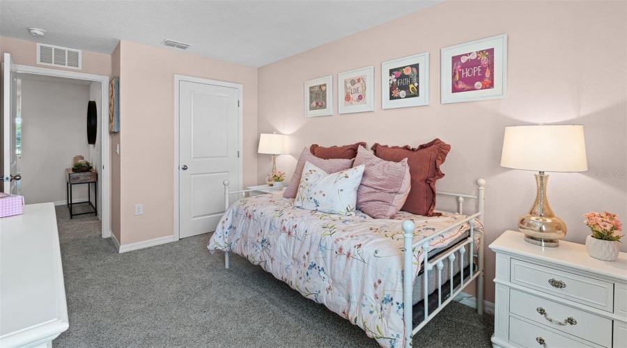 KISSIMMEE, Florida 34746, 3 Bedrooms Bedrooms, ,2 BathroomsBathrooms,Residential,For Sale,HAZEL,0,MFRO6343848