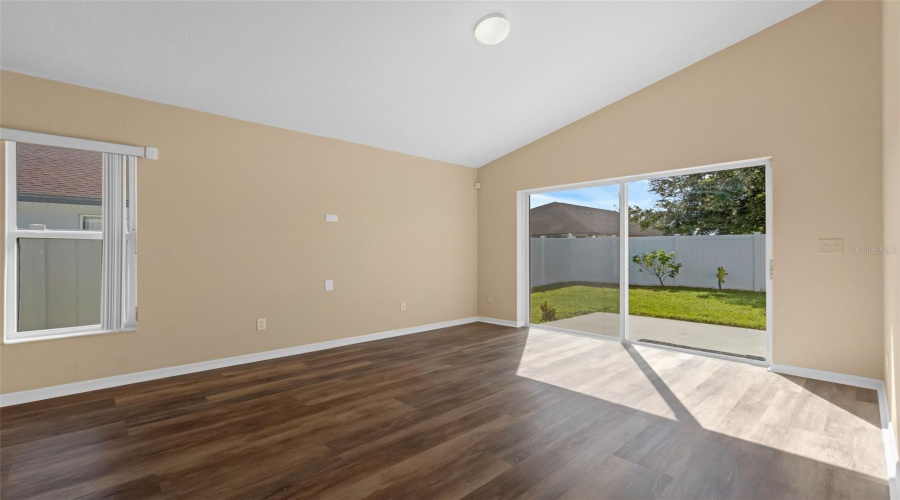KISSIMMEE, Florida 34746, 4 Bedrooms Bedrooms, ,2 BathroomsBathrooms,Residential,For Sale,EAGLE CROSSING,0,MFRS5127992
