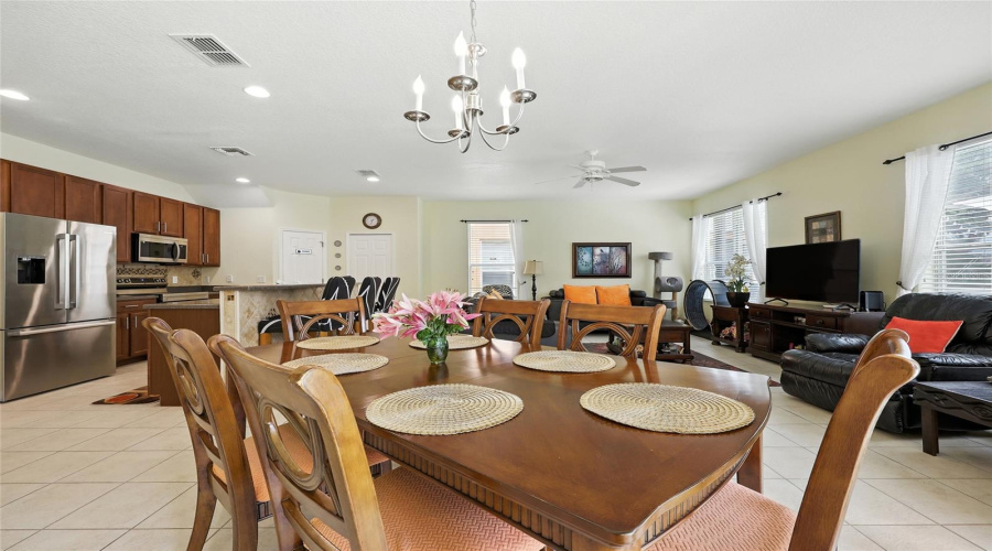 KISSIMMEE, Florida 34746, 4 Bedrooms Bedrooms, ,4 BathroomsBathrooms,Residential,For Sale,LAS FUENTES,0,MFRO6343989