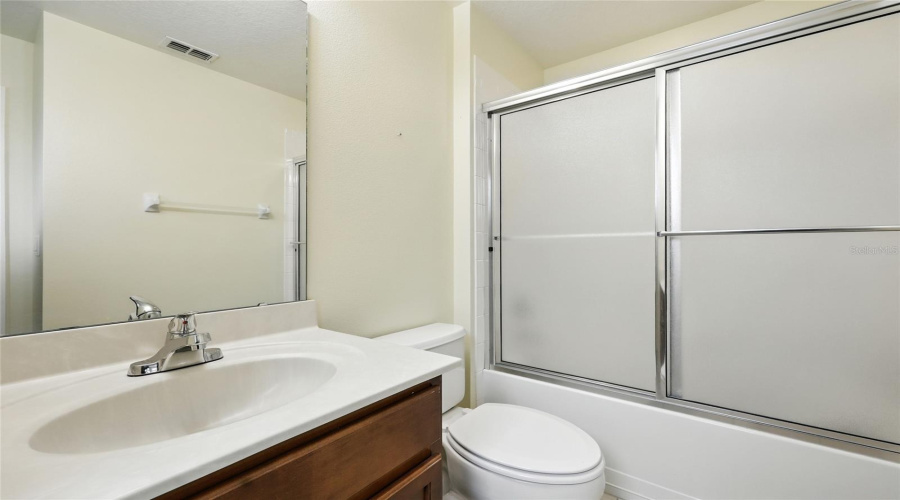 KISSIMMEE, Florida 34746, 4 Bedrooms Bedrooms, ,4 BathroomsBathrooms,Residential,For Sale,LAS FUENTES,0,MFRO6343989
