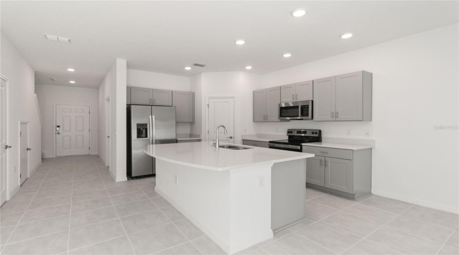 KISSIMMEE, Florida 34746, 3 Bedrooms Bedrooms, ,2 BathroomsBathrooms,Residential,For Sale,LANDING NET,0,MFRO6270489