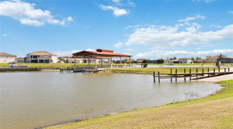 KISSIMMEE, Florida 34746, 3 Bedrooms Bedrooms, ,2 BathroomsBathrooms,Residential,For Sale,LANDING NET,0,MFRO6270489