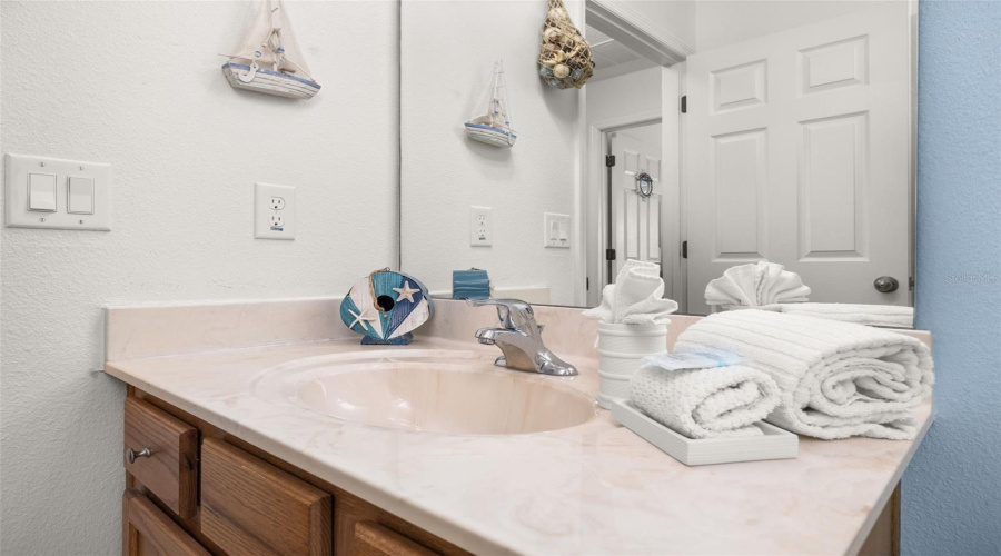 DAVENPORT, Florida 33837, 6 Bedrooms Bedrooms, ,4 BathroomsBathrooms,Residential,For Sale,ORANGE COSMOS,0,MFRS5134645