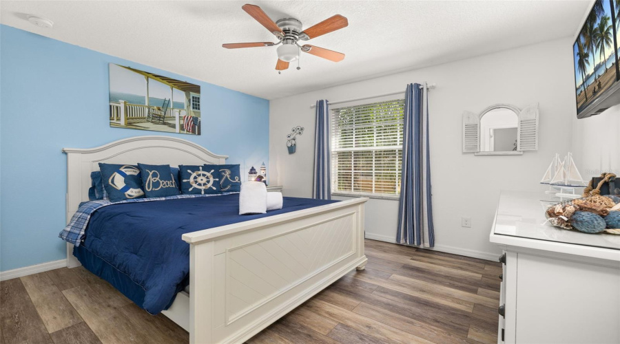 DAVENPORT, Florida 33837, 6 Bedrooms Bedrooms, ,4 BathroomsBathrooms,Residential,For Sale,ORANGE COSMOS,0,MFRS5134645